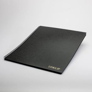 Udklipsbog A3 m. 20 sorte sider 44,8 x 34 cm