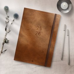 Mayland studie 25/26 Uge kalender tvrf forma deluxe A5 brun