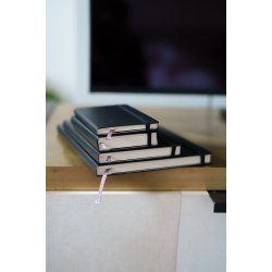 Moleskine 2027 Large Hard Pro uge Vertical sort 