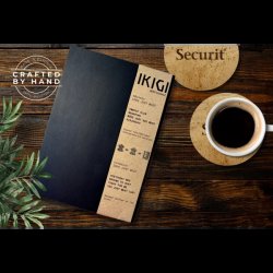IKIGI Notesbog A5 Lin L�dder Sort