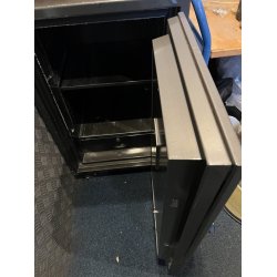 Diamond Safe. Pengeskab med n�gle og kode