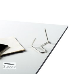 Steppie hook for table