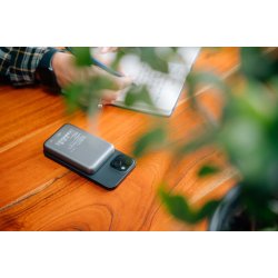 Charge&acute;nGo Magnetic Wireless Power Bank 10000 Grey