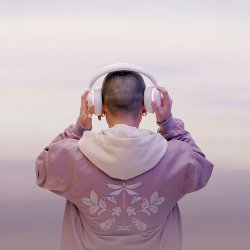 G735 Wireless Gaming Headset, Off White