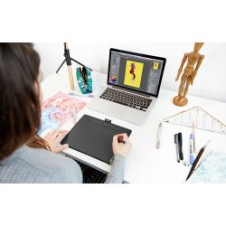 Wacom Intuos Medium Bluetooth, Black