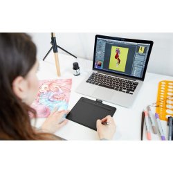 Wacom Intuos Small Bluetooth, Black
